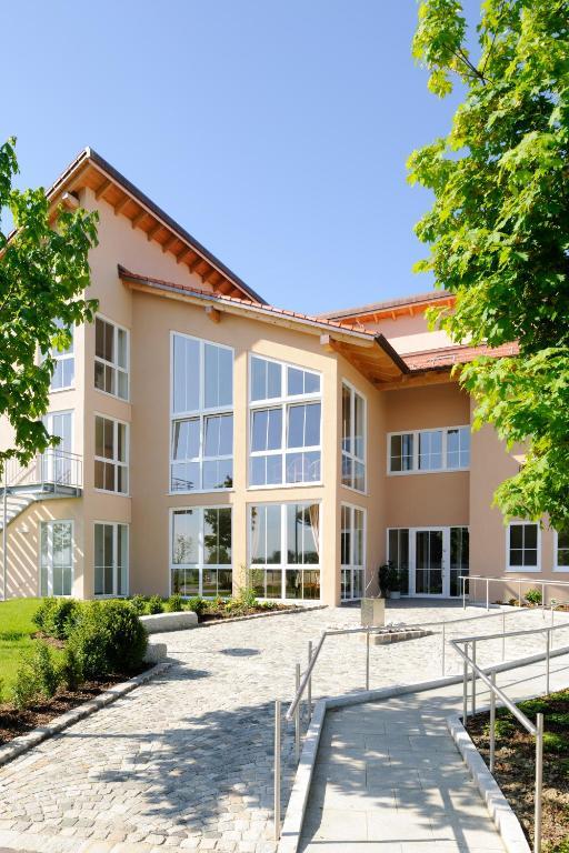 Hotel Inspiration Garni Tittmoning Eksteriør billede